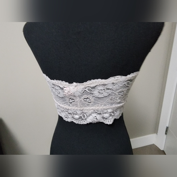 PINK by Victoria Secret White Lace Bandeau - Picture 3 of 7
